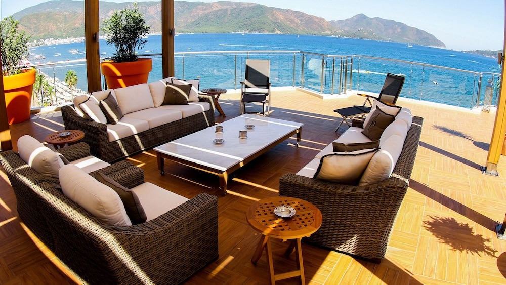 هتل الگانس اینترنشنال